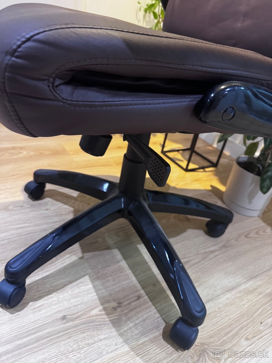 Kancelárske kreslo – 30 € - 4
