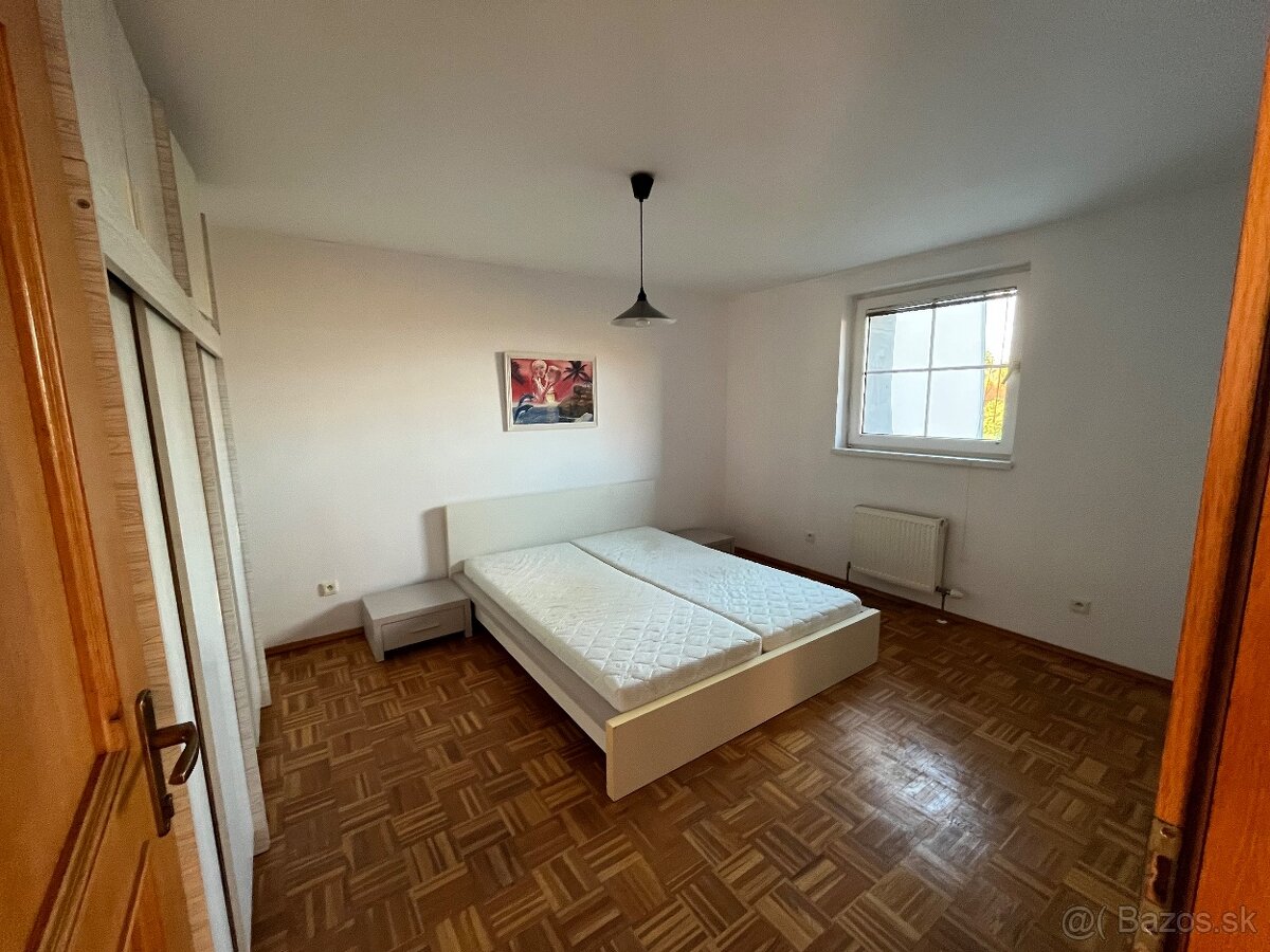 Prenájom 3-izbového bytu s loggiou – centrum Prešova - 4