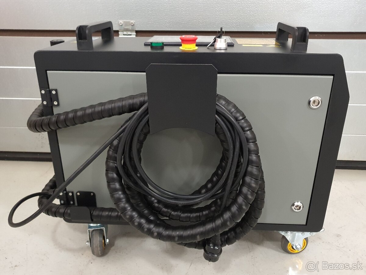 Čistiaci pulzný laser 300W, pulzná energia 5mJ - 4