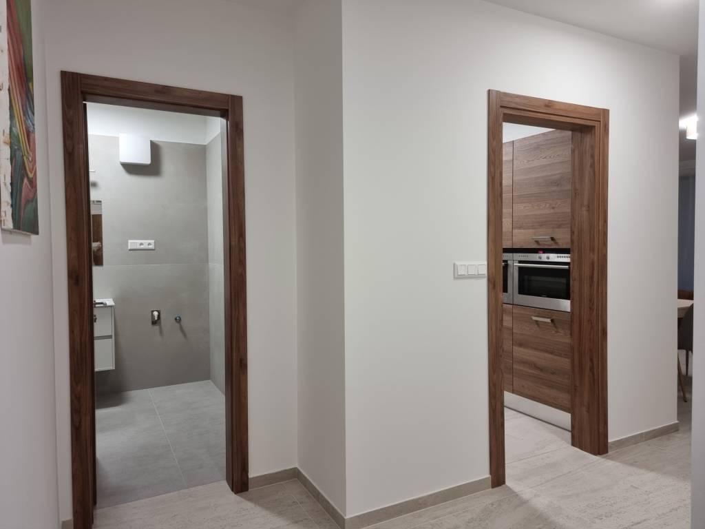 PRENÁJOM - Nový 4-izbový byt v tichom prostredí - Nitra, Cen - 4