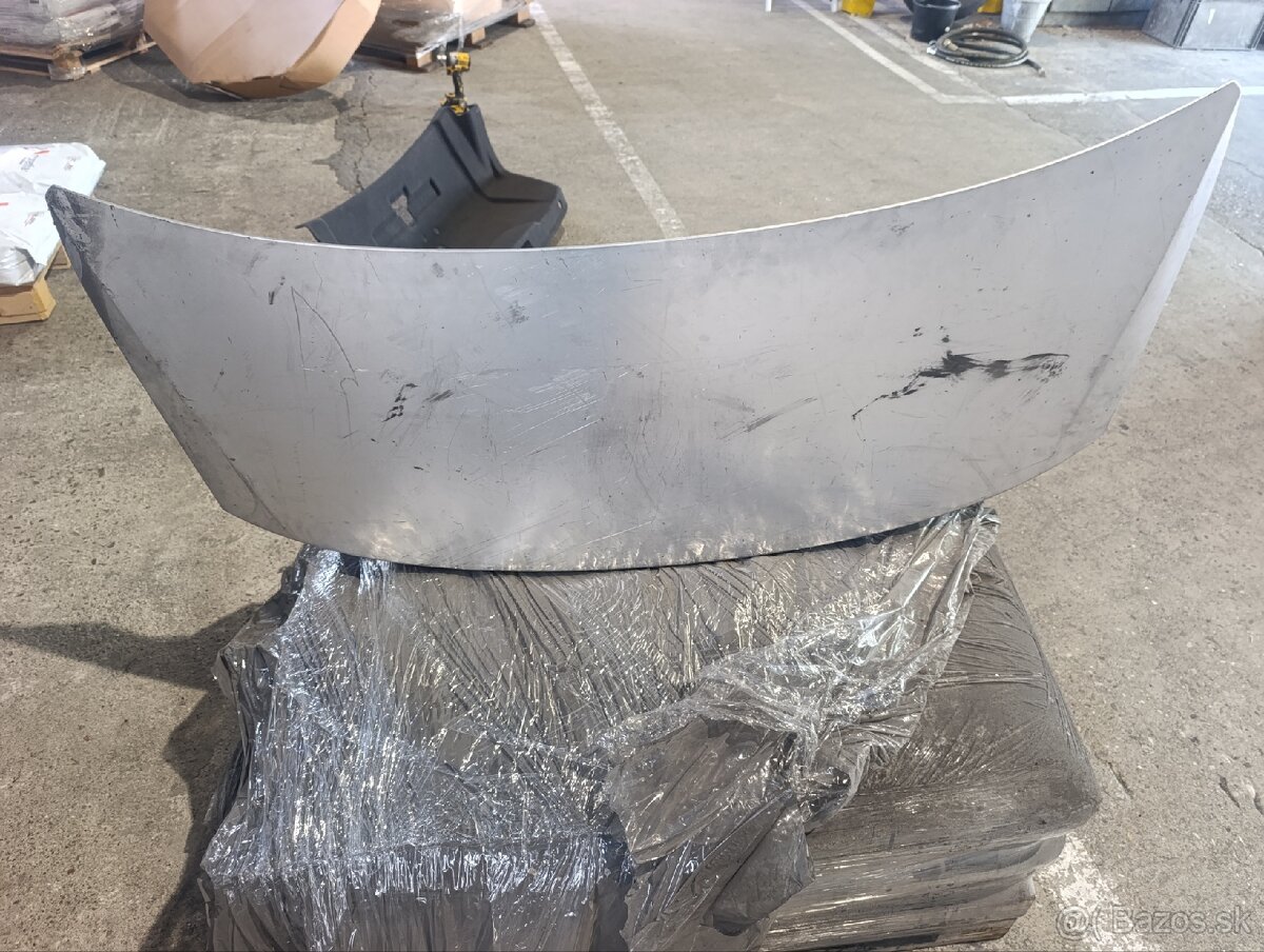 Audi A8 2010-12 rok - 4