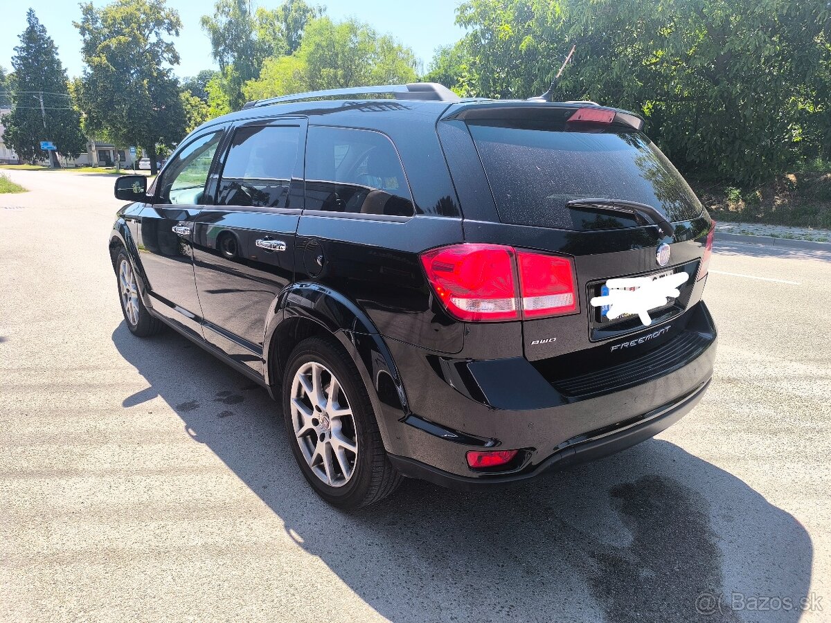 Predám Fiat Freemont - 4