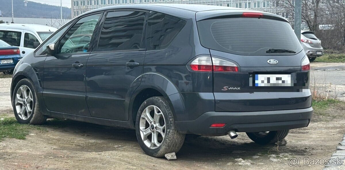 Dvere a drobnosti Ford S-MAX - 4