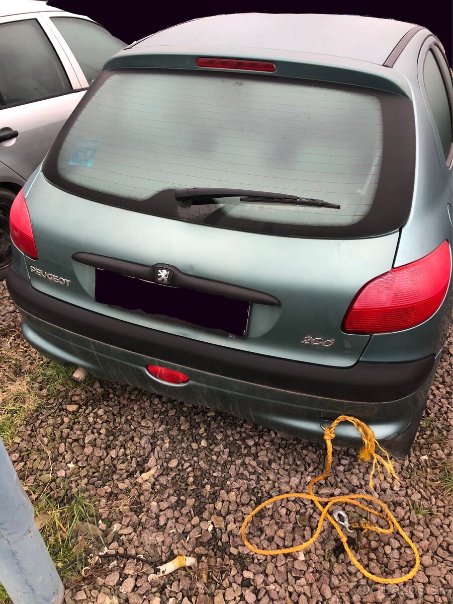 Rozpredám Peugot 206 - 4