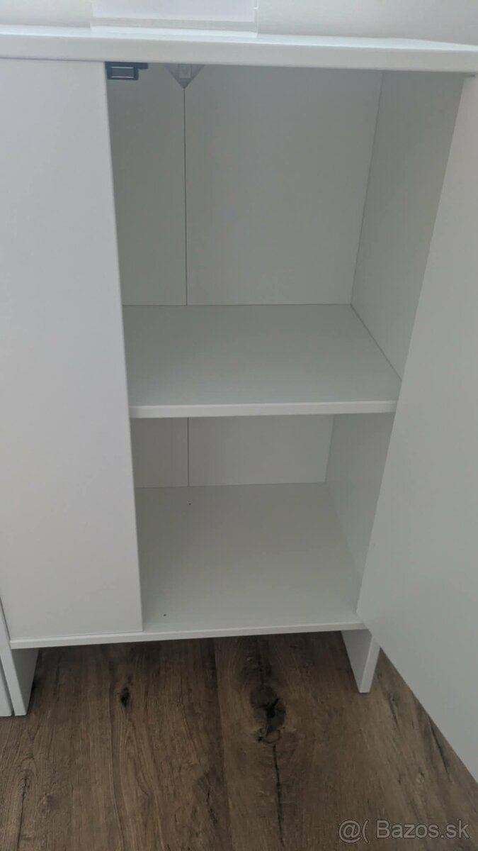 Skriňa, skrinka, gauč, paravan - 4