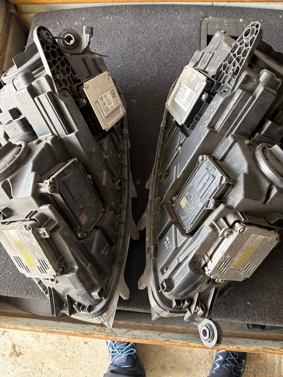 Xenony octavia3 - 4