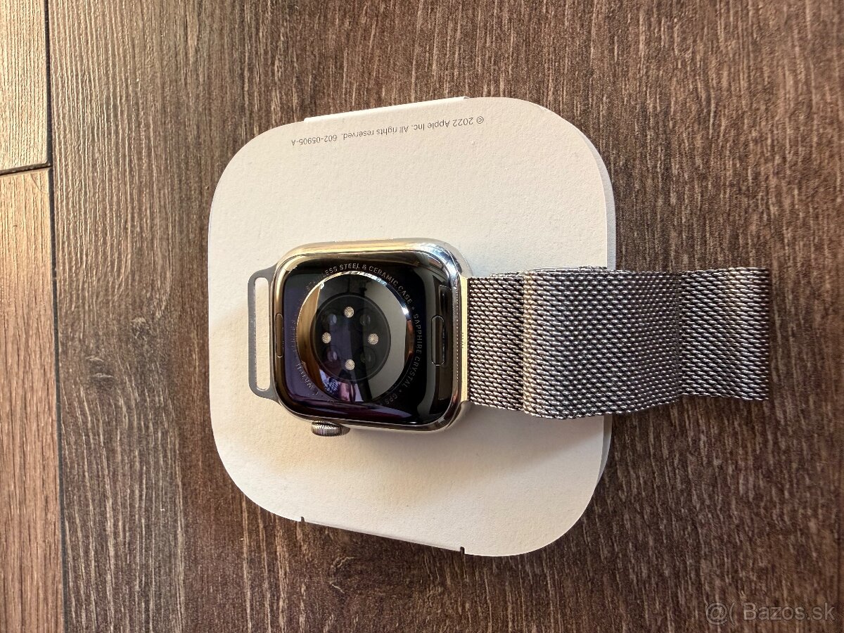 Apple Watch series 8 - 4