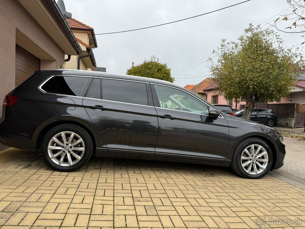 Volkswagen Passat Combi 2.0 TDI Business 110KW M6 - 4