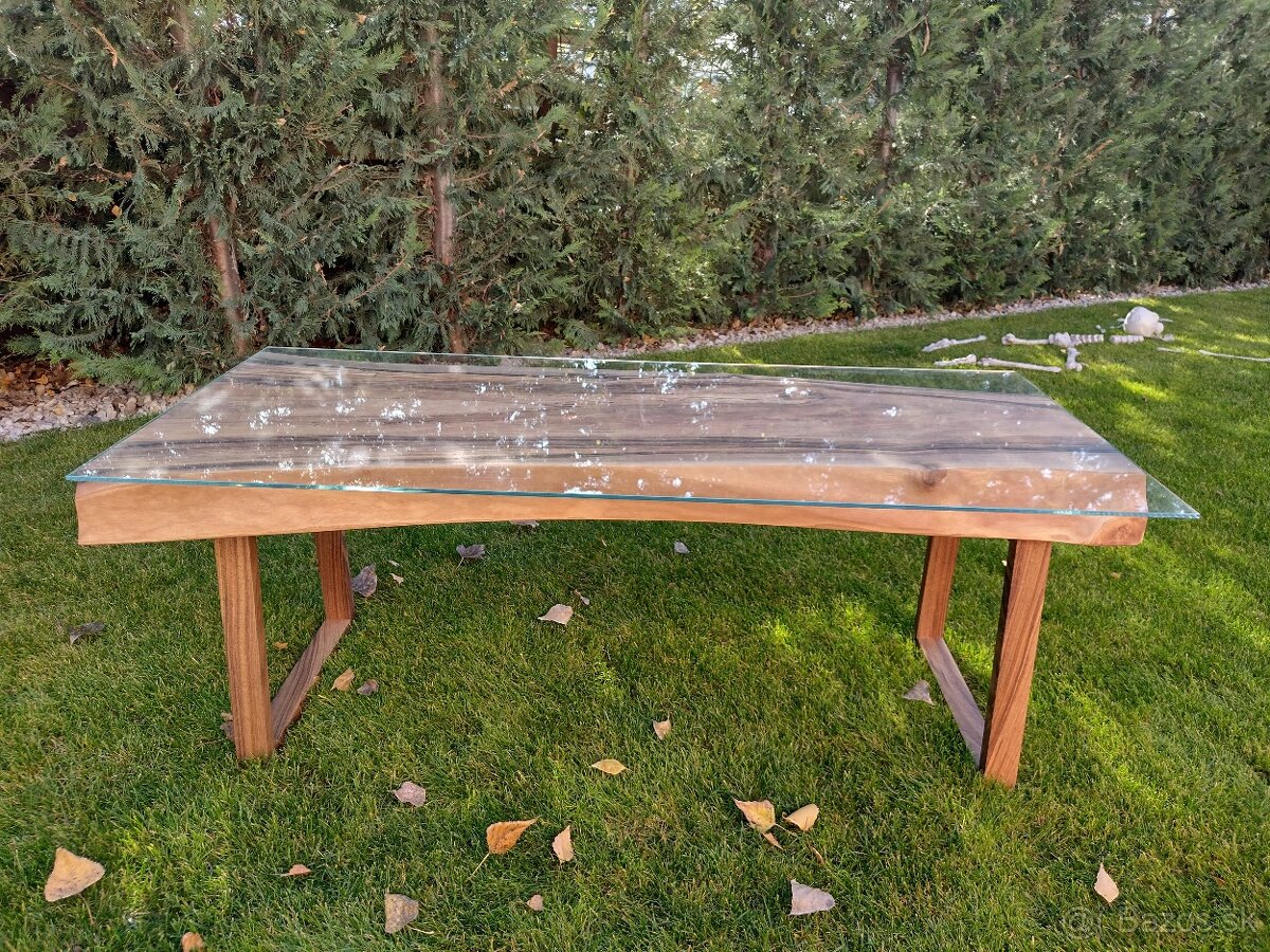 Konferenčný stolík - 4