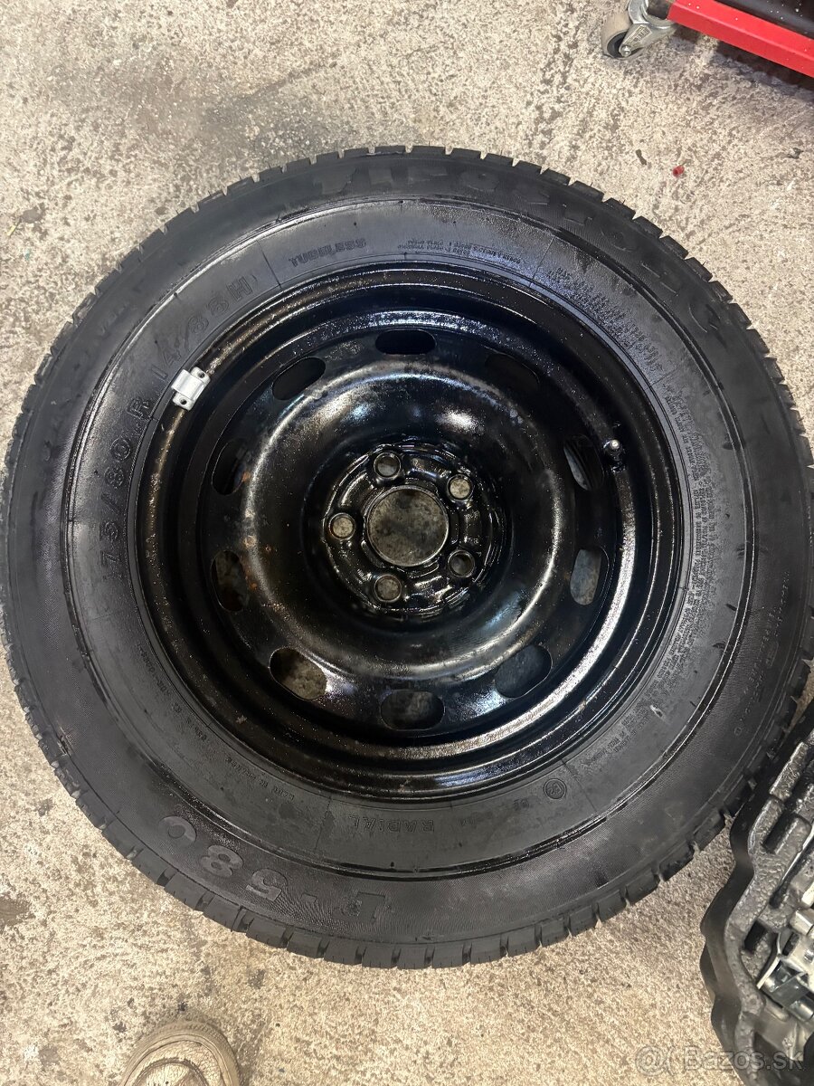 Rezervna sada VW Škoda - 4