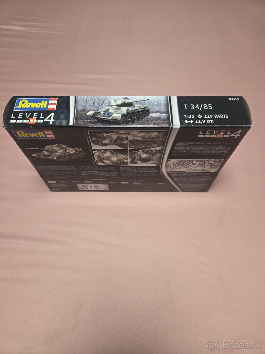Stavebnica Revell T-34/85 - 4