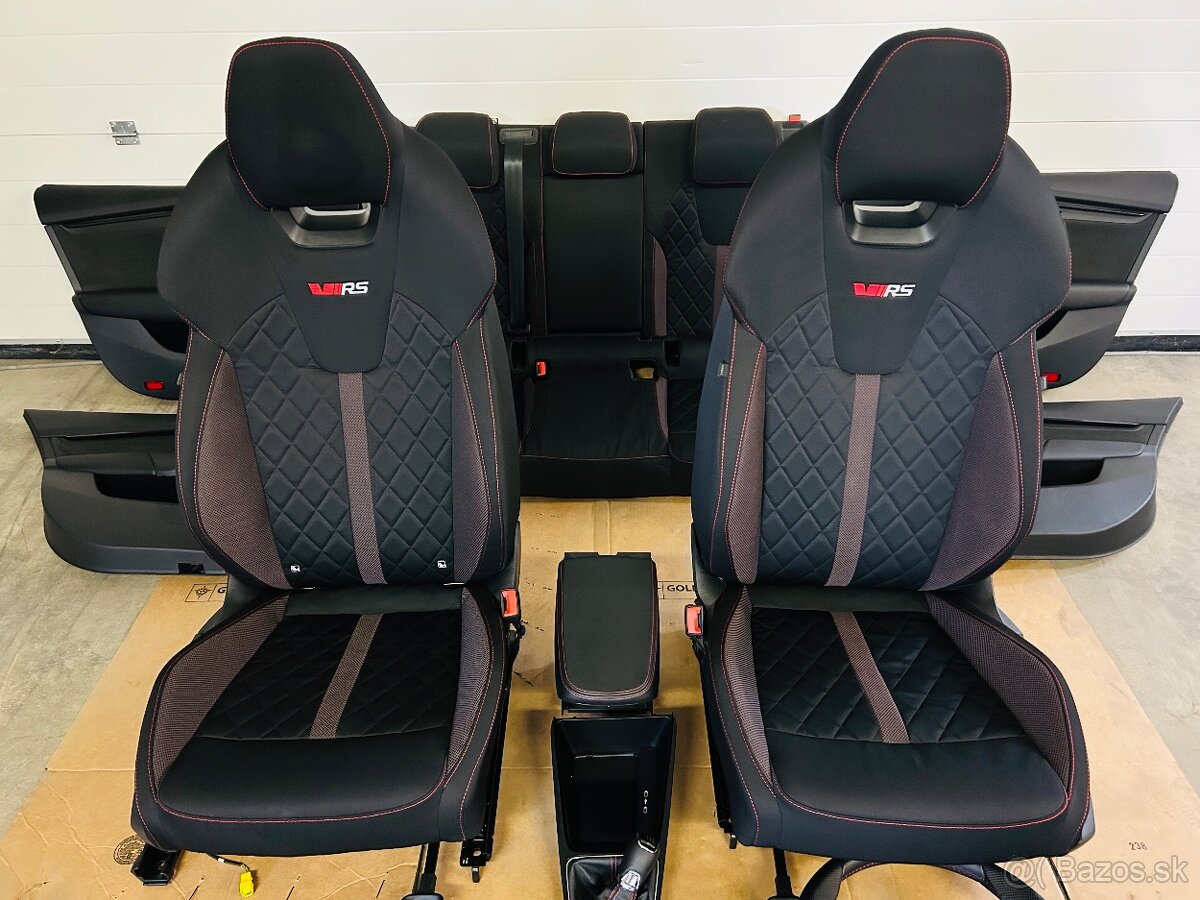 Sedačky / interiér Octavia 4 RS - 4