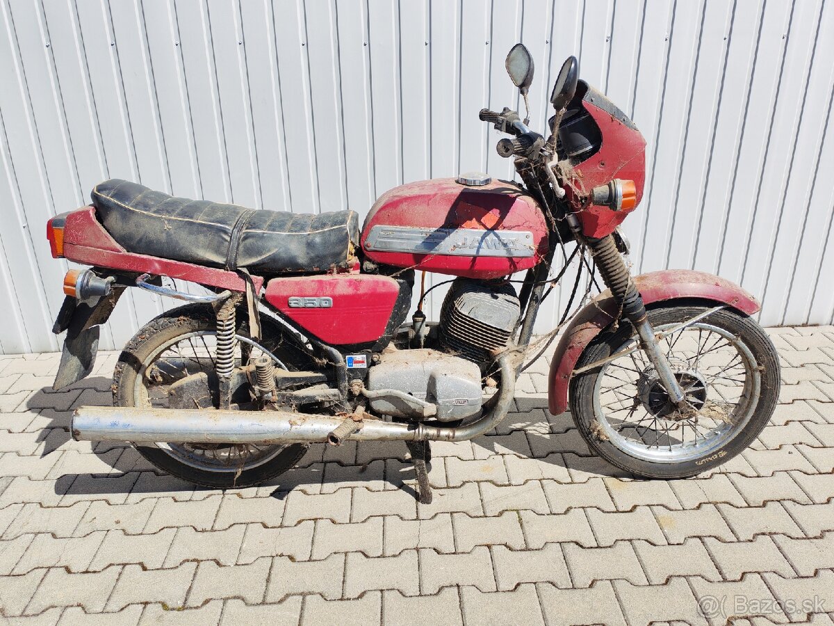 Jawa 350/634 - 4