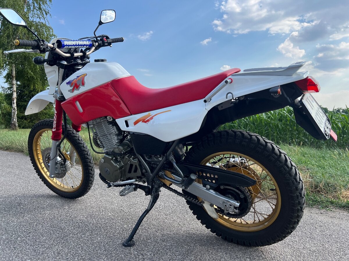 Yamaha xt 600