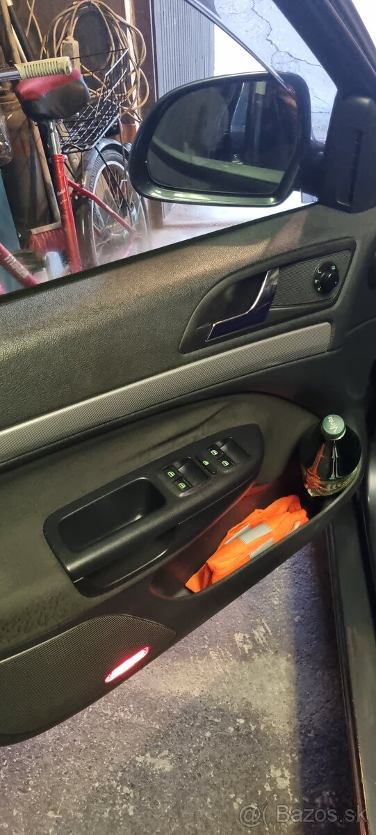 Octavia 2 Facelift - 4