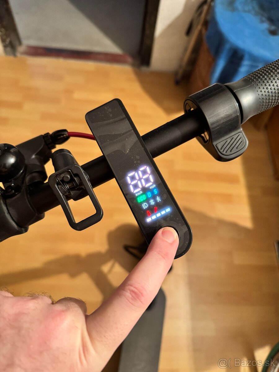 SENCOR SCOOTER S70 - 4