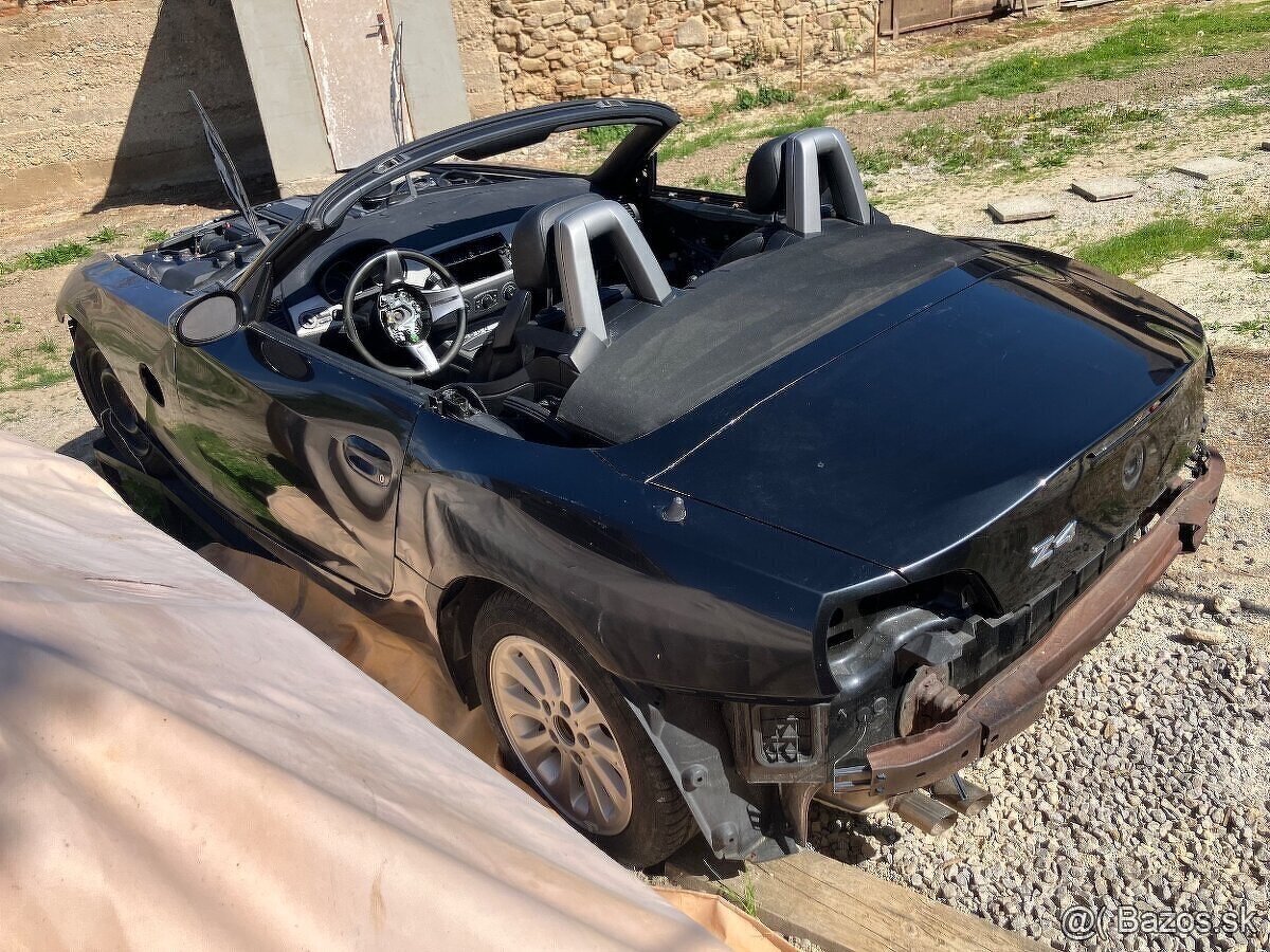 BMW Z4 e85 2.5 i bez TP - 4