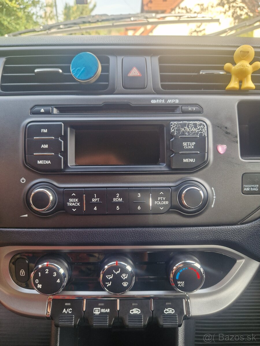 Kia rio 1.2 - 4