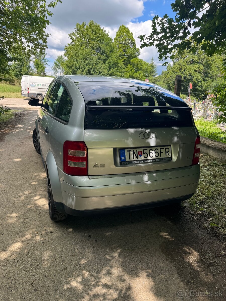 Predám Audi A2 1.4i - 4