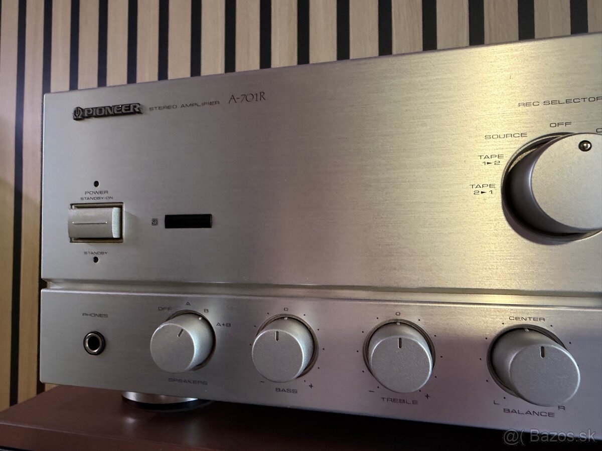 Pioneer - 4
