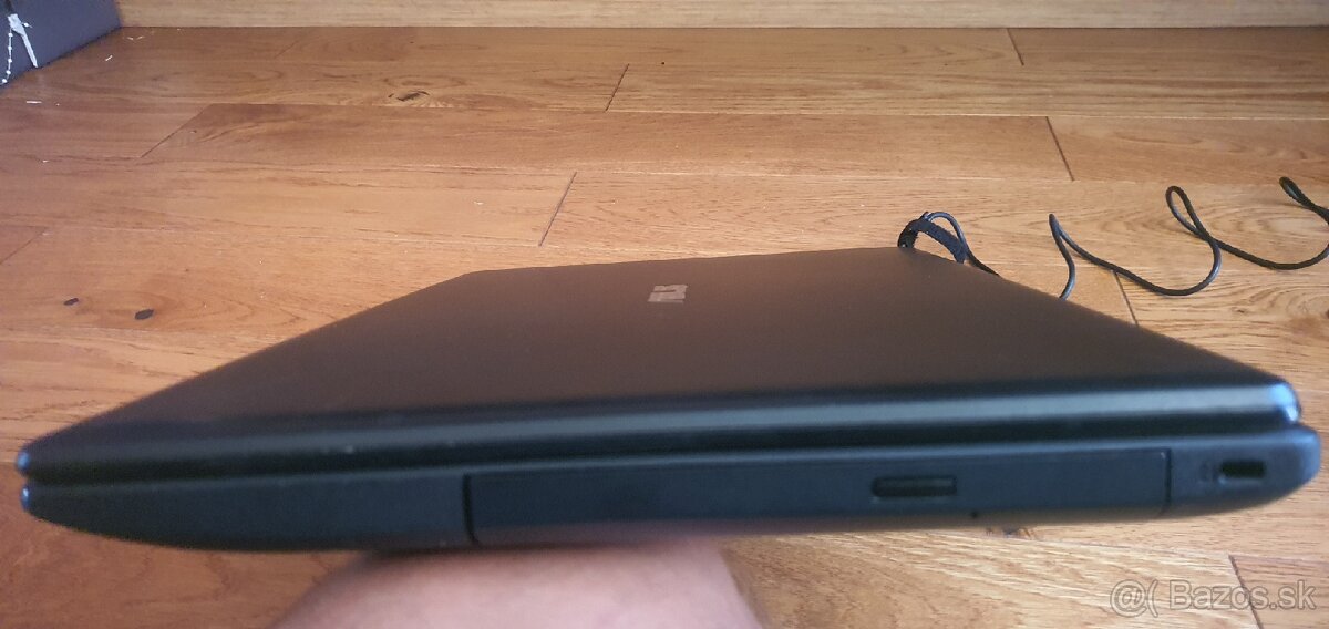 Asus x551m - 4