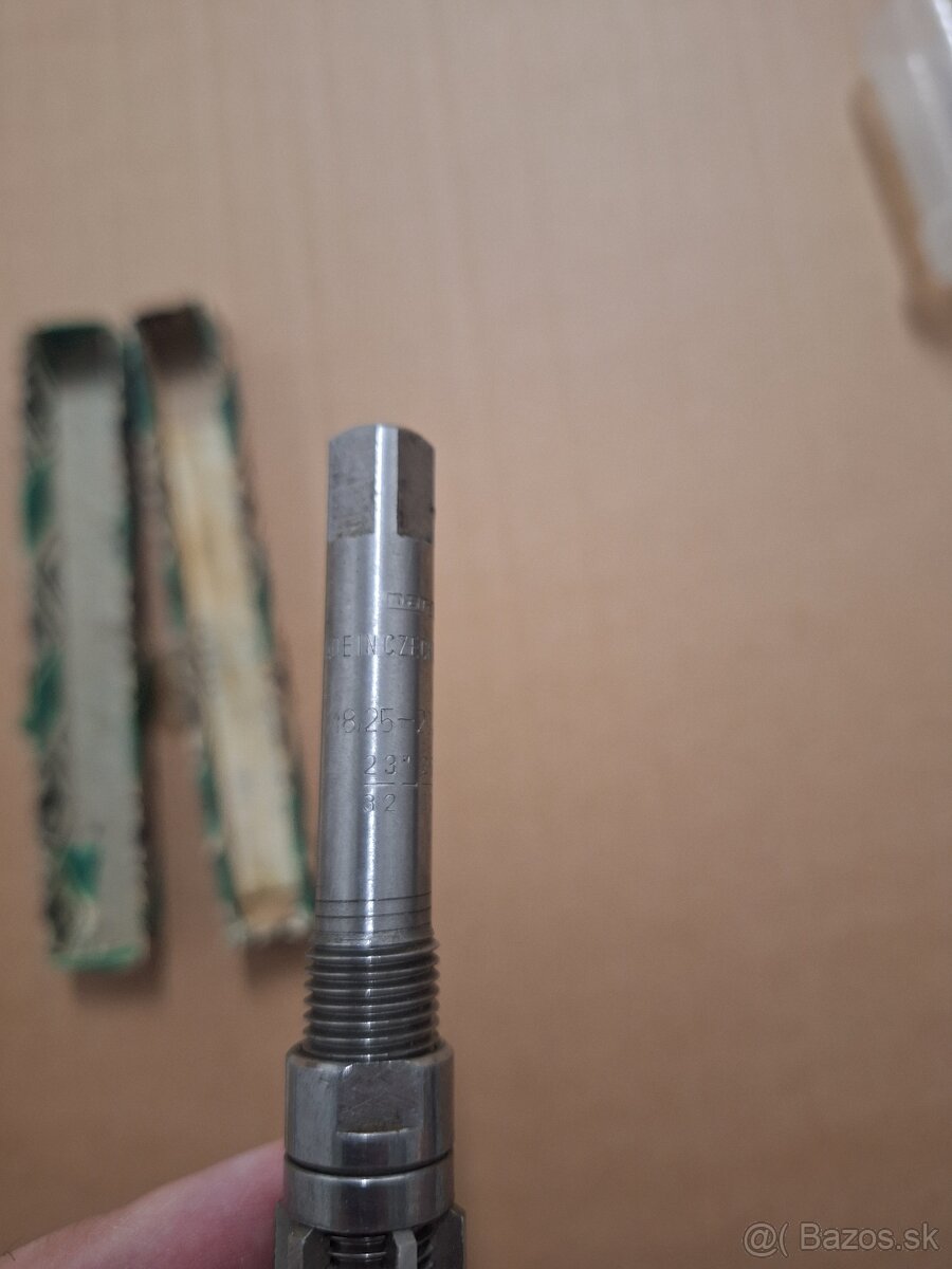 Nastavitelne vystruzniky Narex - 4