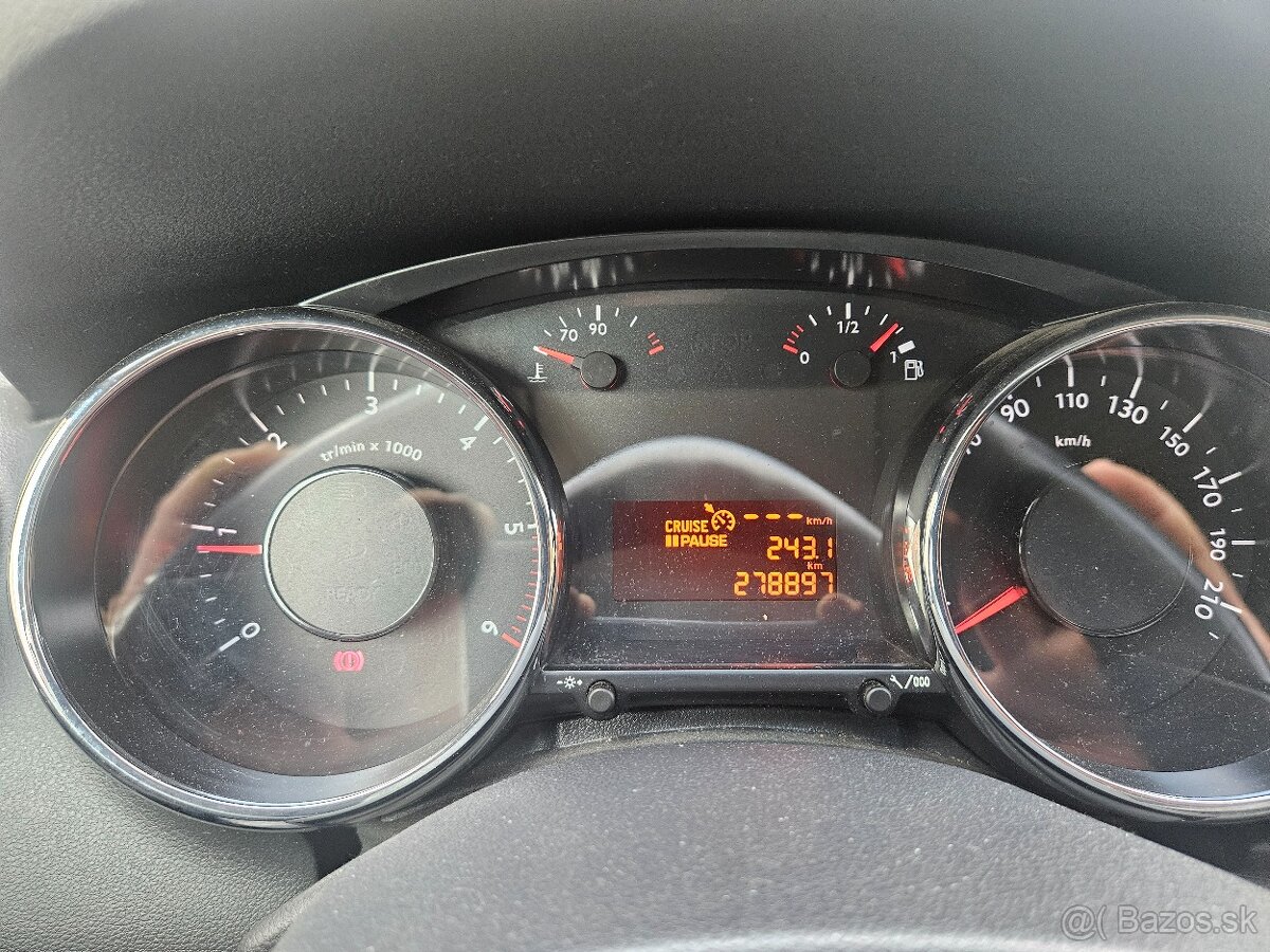Peugeot 3008 1.6Hdi 84kw,rok 2014 - 4