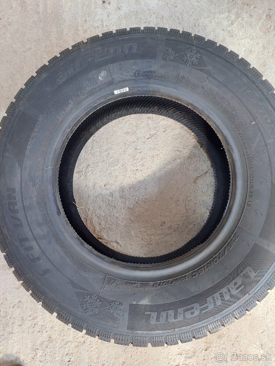 Laufenn 215/70 R15C (4ks) - NEJAZDENÉ - 4