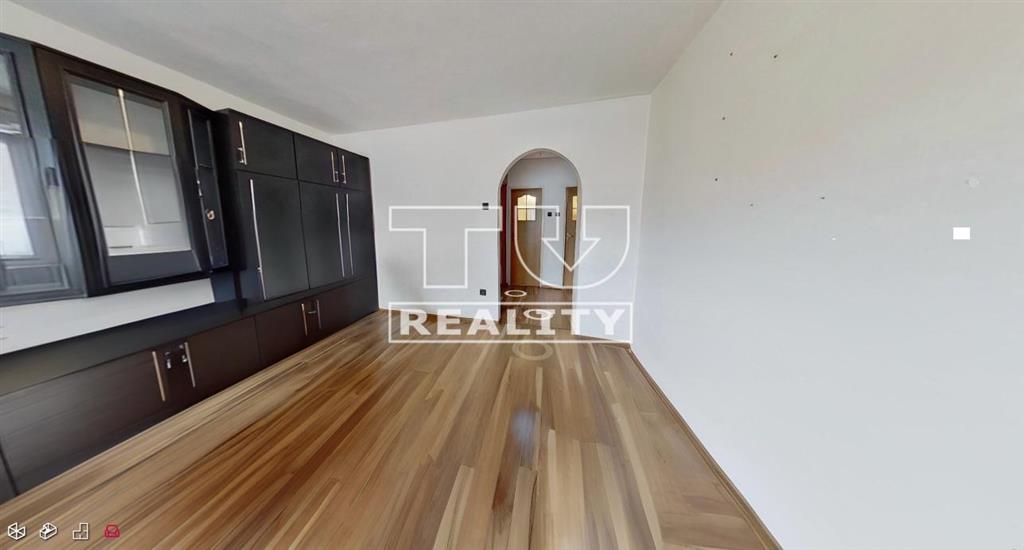 2-IZBOVÝ BYT,KOMPLETNÁ REKONŠTRUKCIA,BALKÓN,RUŽINOV,56m2 - 4