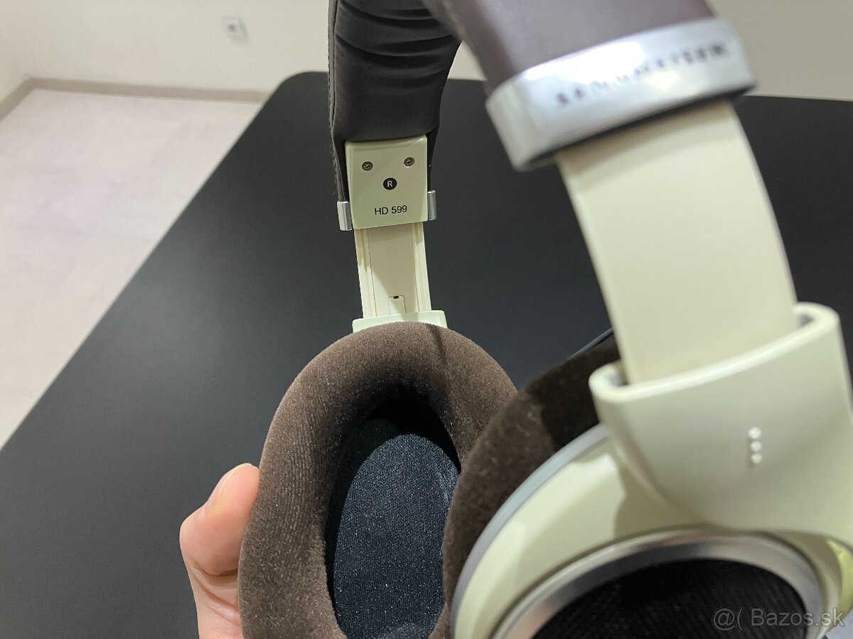 Sennheiser HD 599 - 4