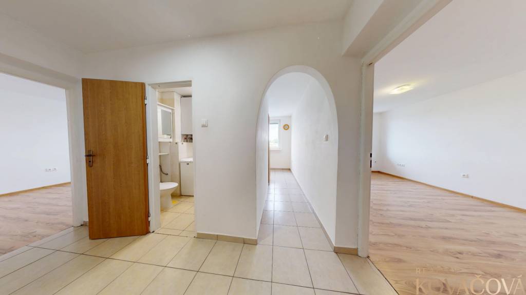 Na prenájom 2 izbový byt, Dežerice - 4