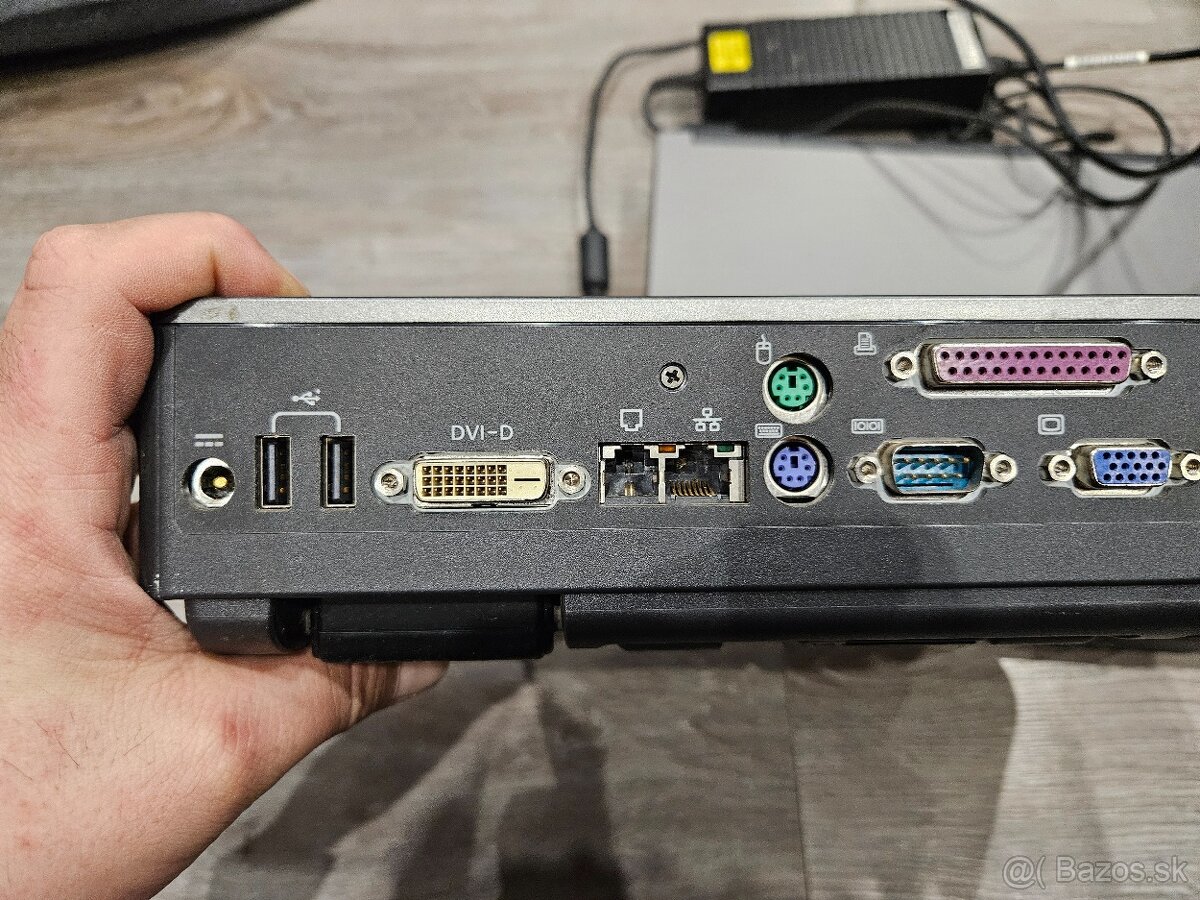 Acer Travelmate + dock 60e - 4