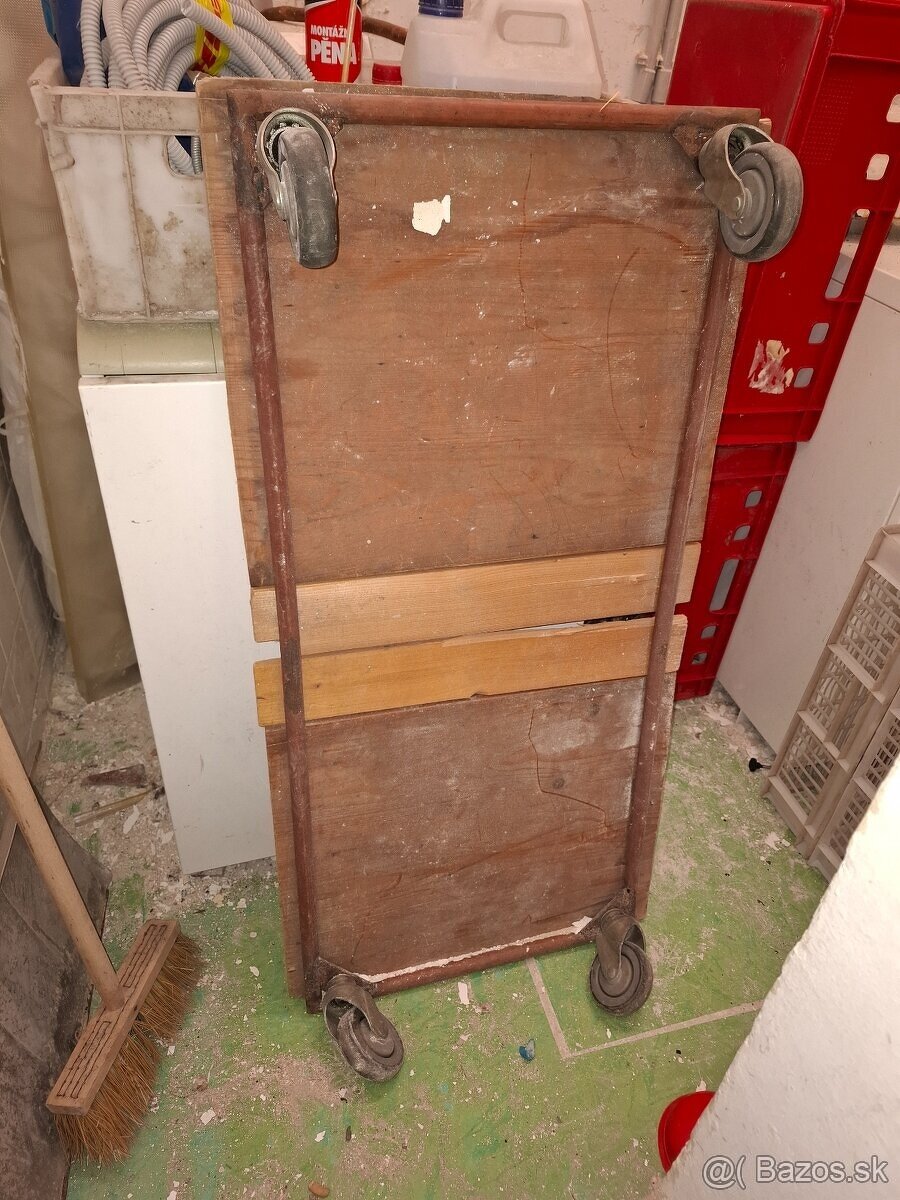 Starý hárab - Bordel - 4