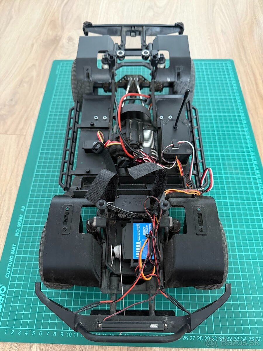 RC model Element Knightrunner - 4