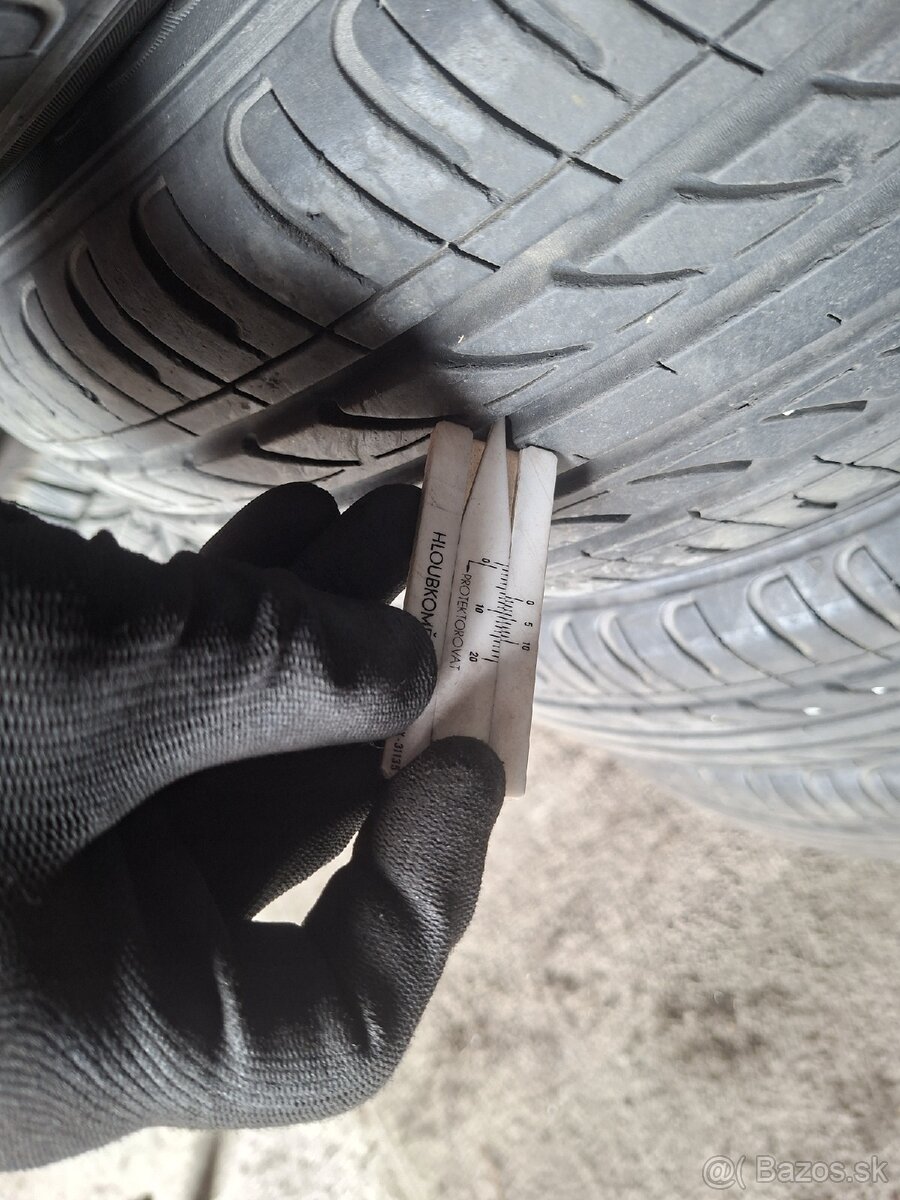 Predám 4x letné 185/60 R15, DOT 4415 - 4