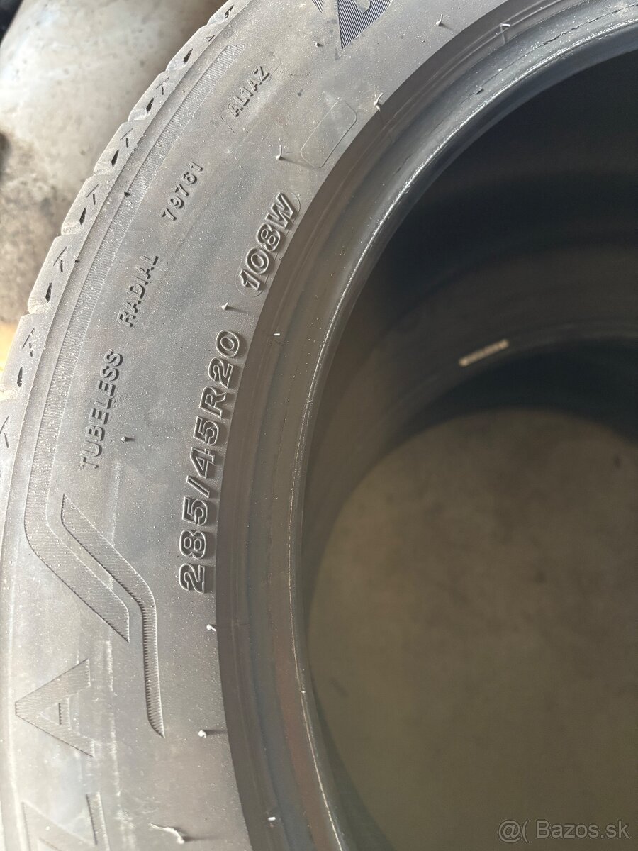 Bridgestone alenza 001 285/45 r20 - 4