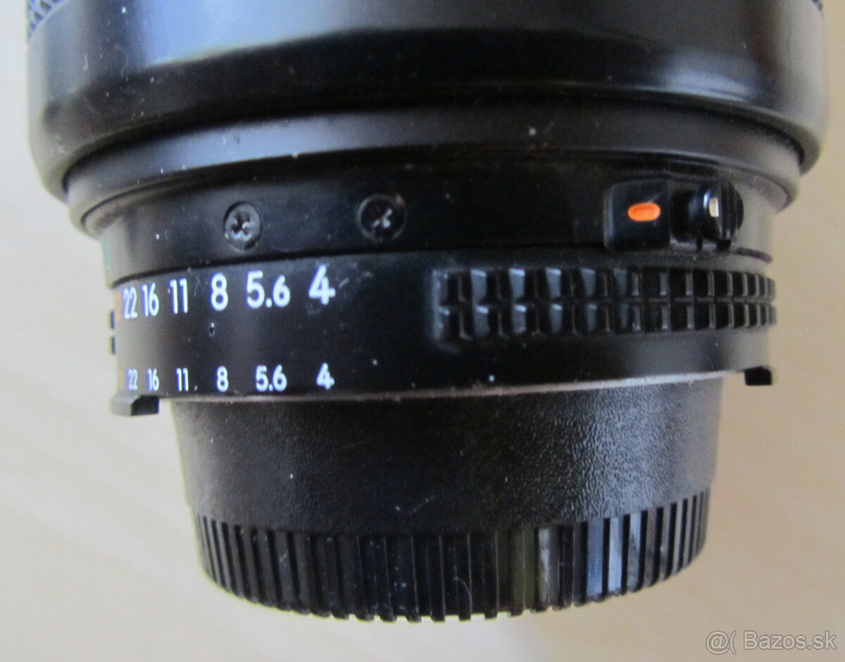 Nikkor AF-70-210/4-5,6 Japan - 4