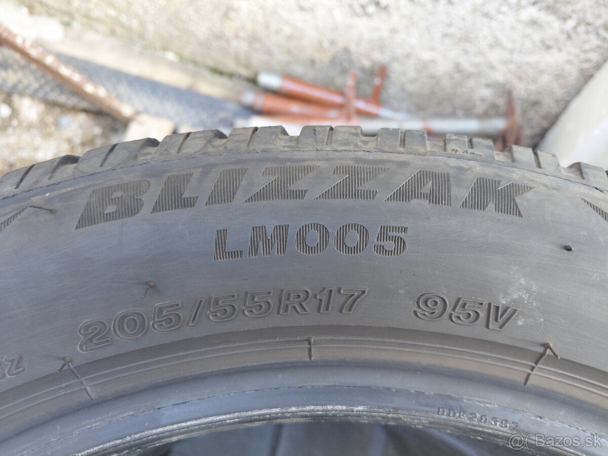 4x zimne Bridgestone 205/55R17 - 4