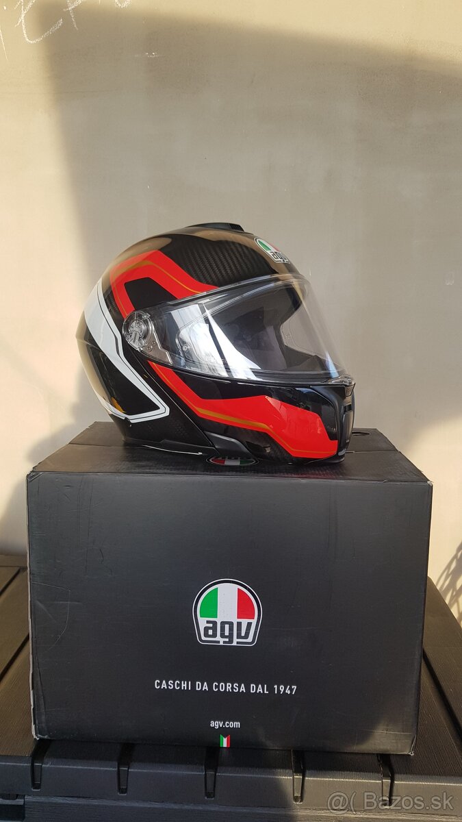 Predám novú karbónovú prilbu AGV Sportmodular -L - 4