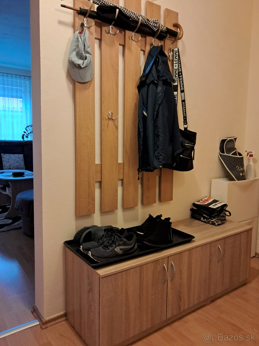 Lacno predám nábytok - 4