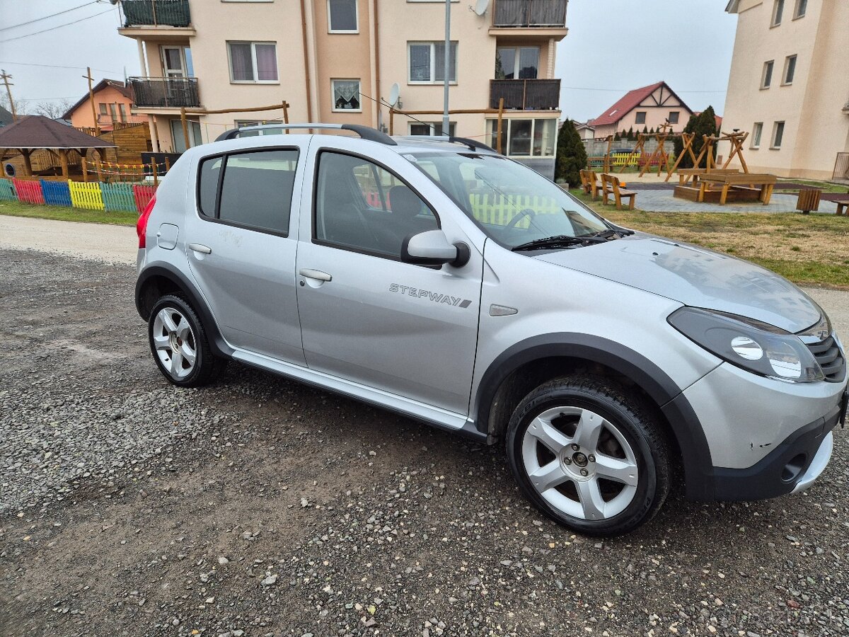 Dacia sandero stepway - 4