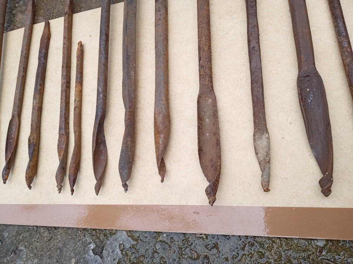 Nebožiec nebožce - 4