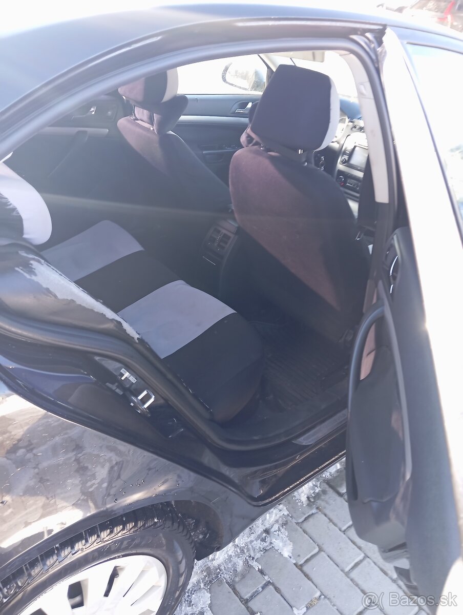 Škoda oktavia 2 1.9 77kw - 4