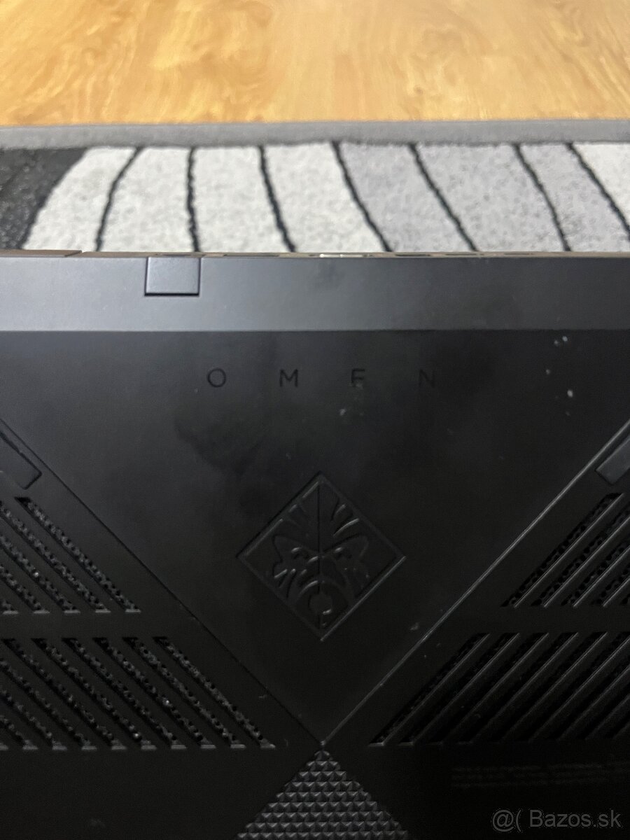 HP omen 15 - 4