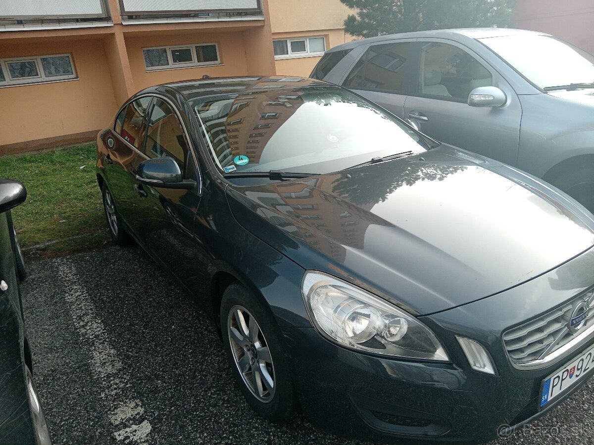 Predám Volvo S 60 - 4