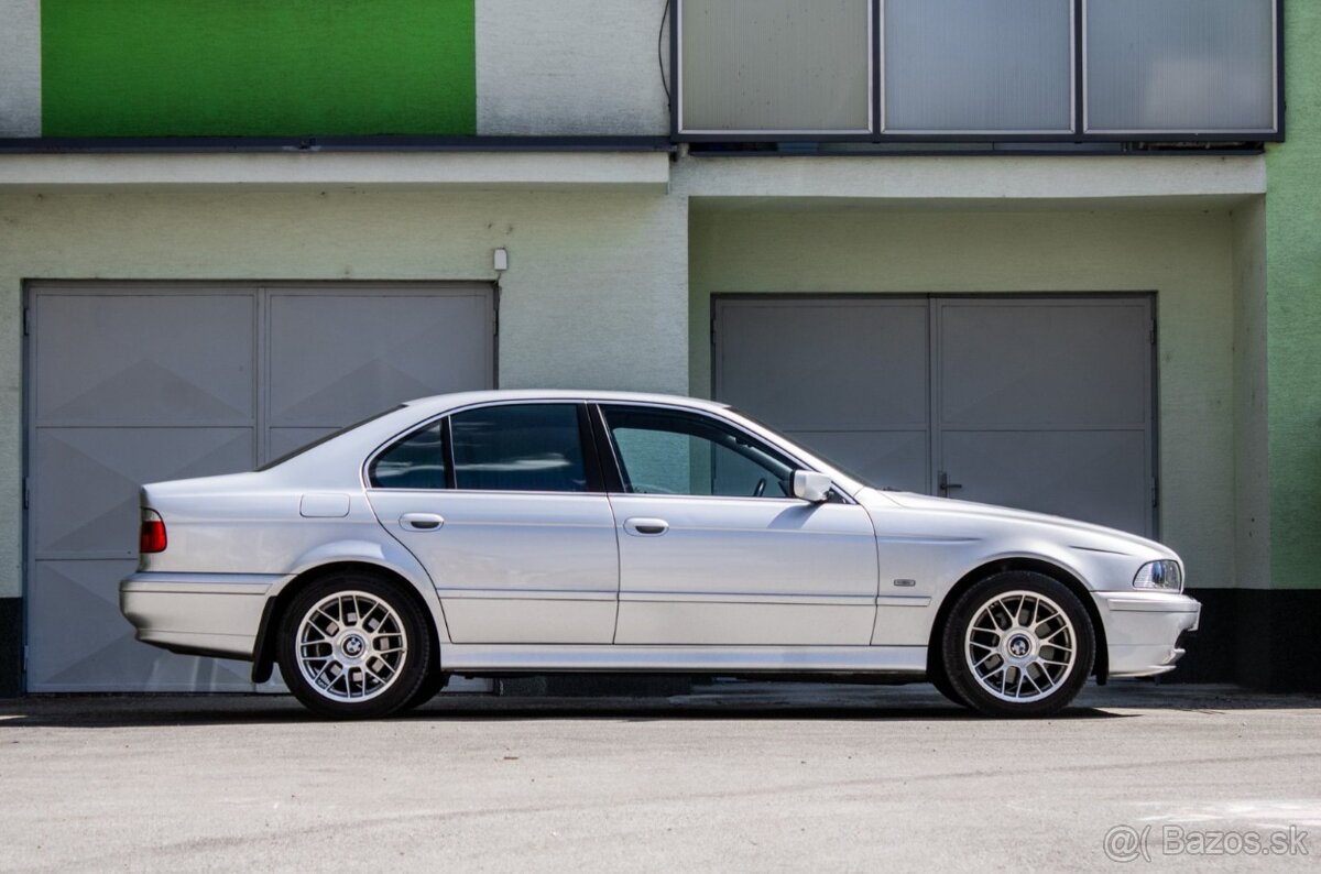 BMW Rad 5 530 d A/T - 4