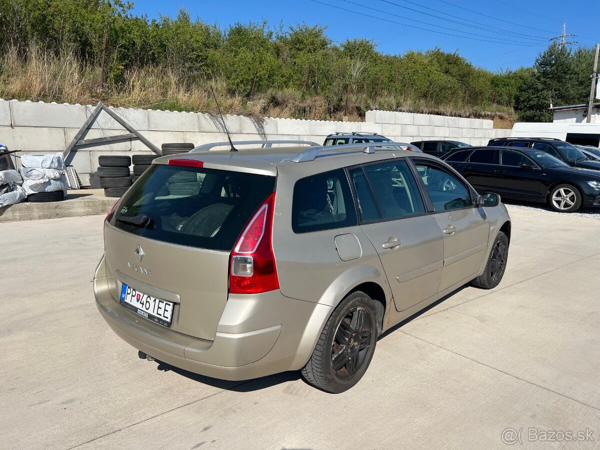 Renault Megane 1.6 - 4