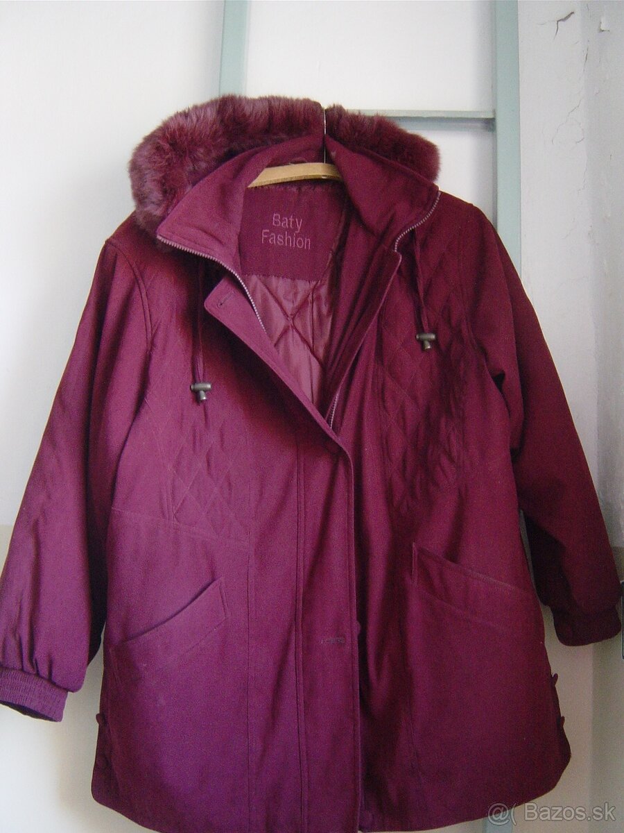 Dámska zimná bunda s kapucňou béžová - 4