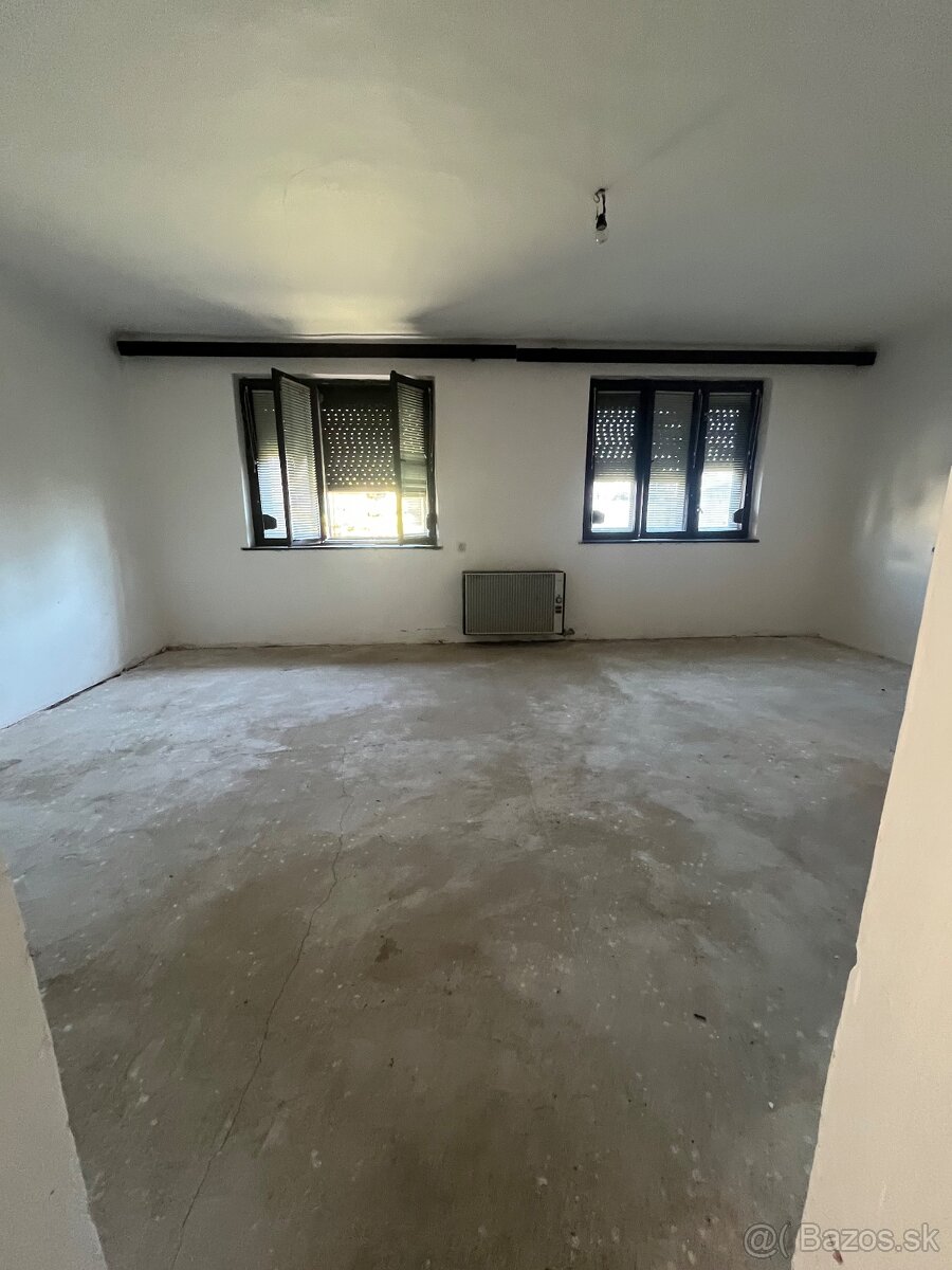 RODINNÝ DOM-V TOP LOKALITE - 4