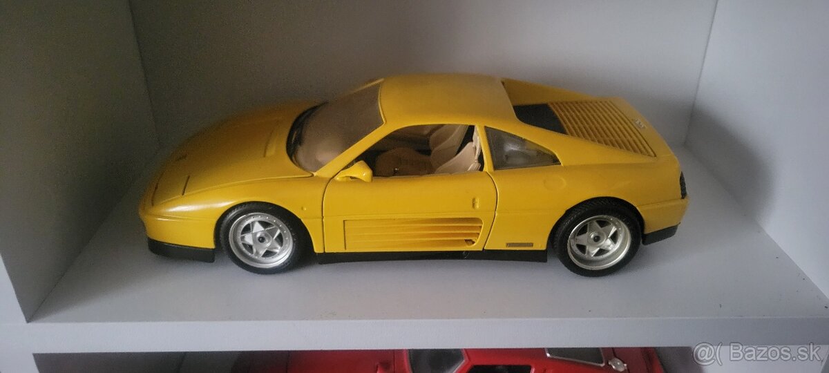 Predam modely Ferrari 1:18 Bburago - 4